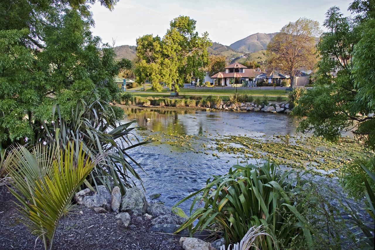 Riverside Villa - In The City By The River! Nelson Bagian luar foto